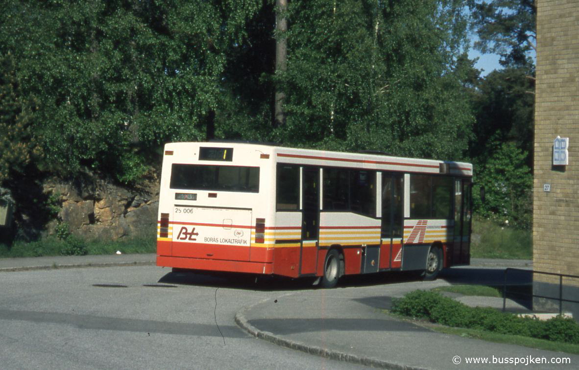Borås lokaltrafik 25006-1, Fritidsgården.