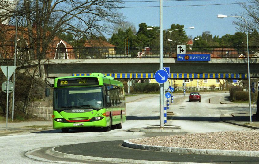 Nyköping bus 1103, in 2003.